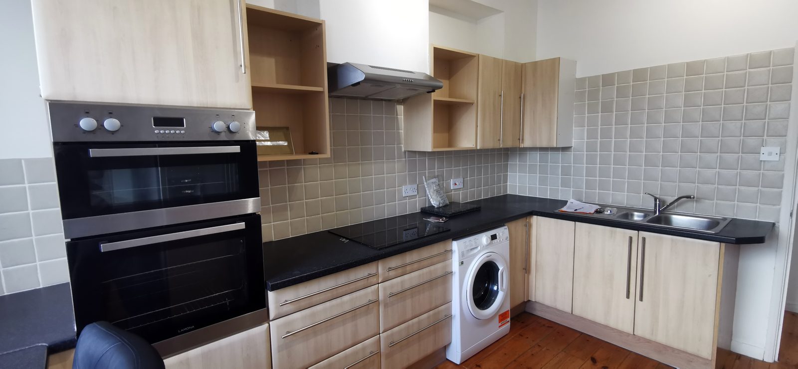 Photo 4 of Flat 3, Haddington Road, Plymouth