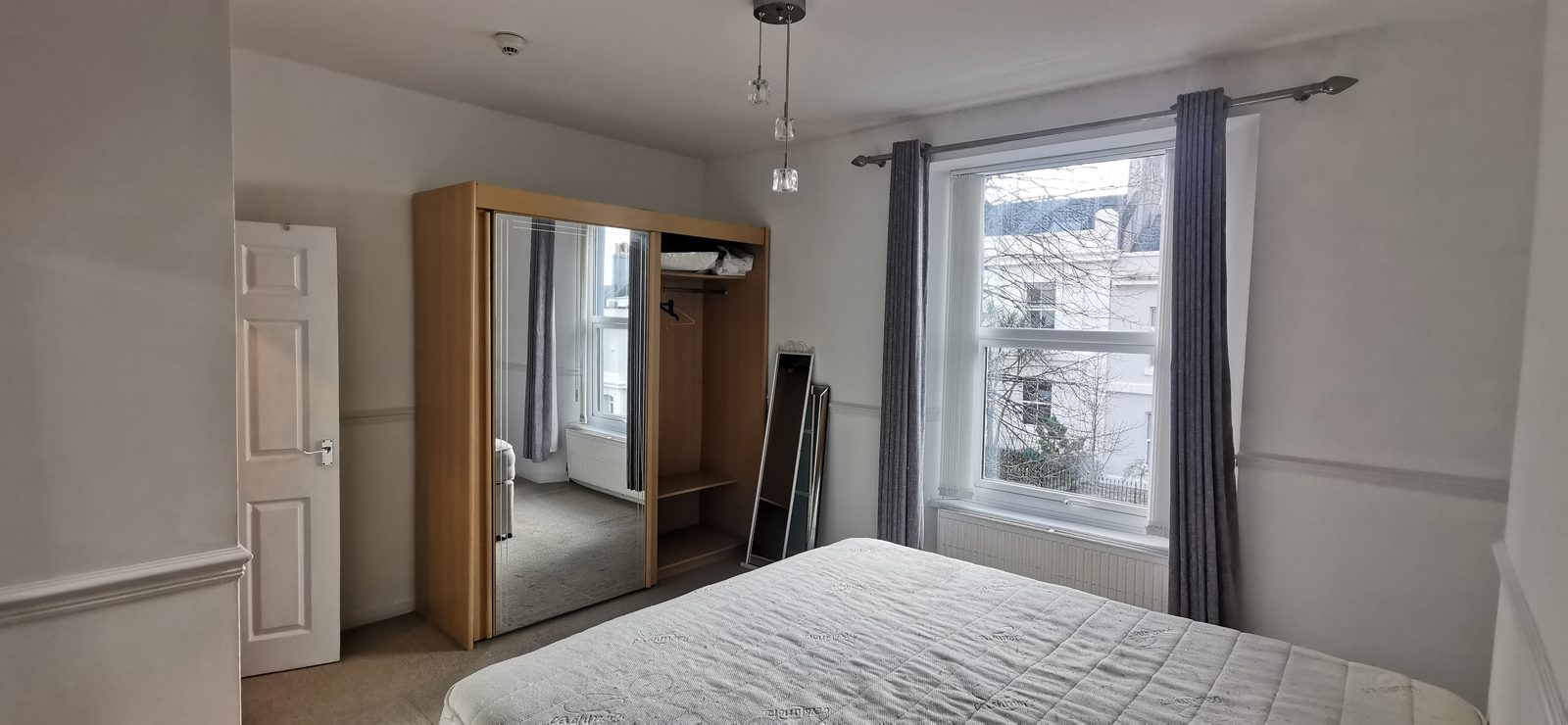 Photo 6 of Flat 3, Haddington Road, Plymouth
