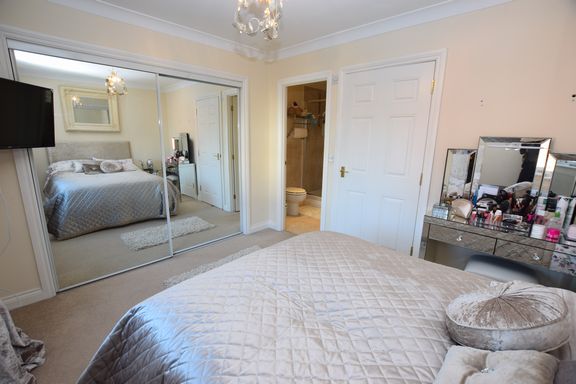 Photo 7 of 36 Trevail Way, Plymouth