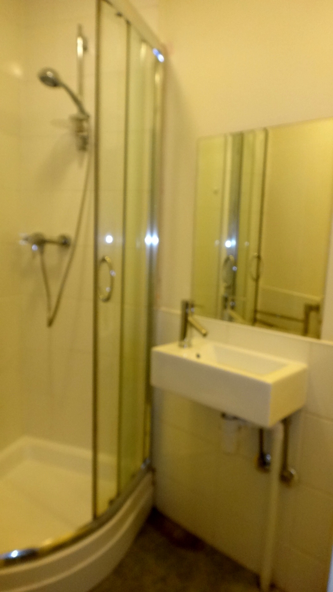 Photo 5 of Flat 2a, 237 Albert Road, Plymouth