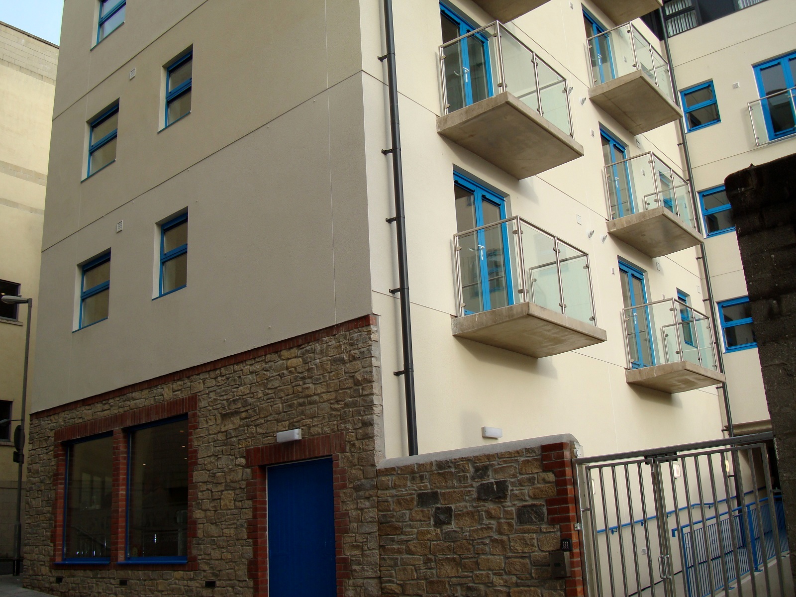 Photo 1 of Flat 4, The Compasses, Plymouth