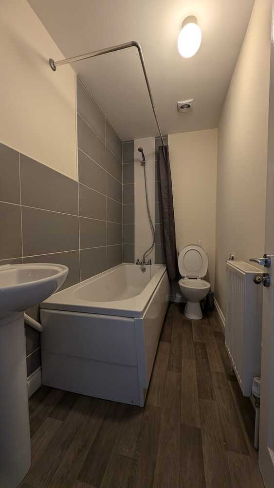 Photo 6 of Flat 4, Molesworth Road, Plymouth