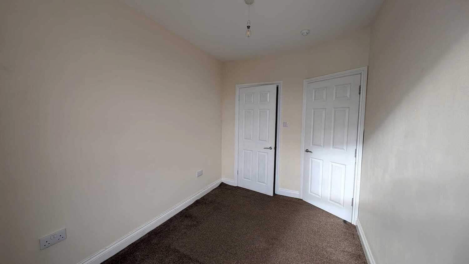 Photo 7 of Flat 4, Molesworth Road, Plymouth