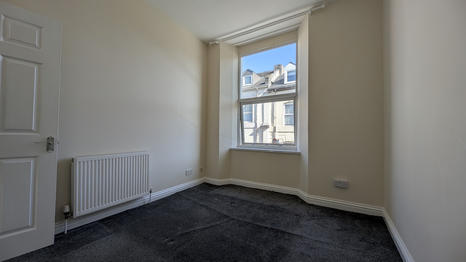 Photo 4 of Flat 2, Healy Place, Plymouth